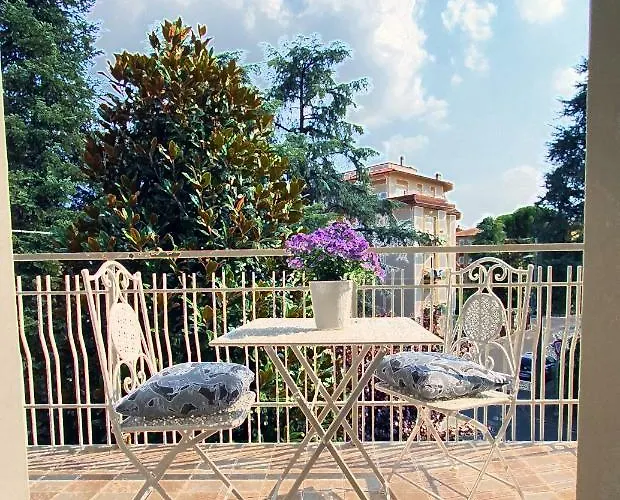 Residenza Chiara 게스트하우스